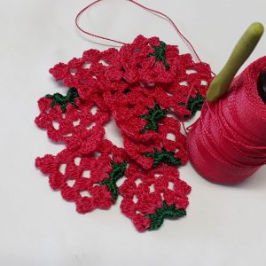 Como fazer Morangos de crochê