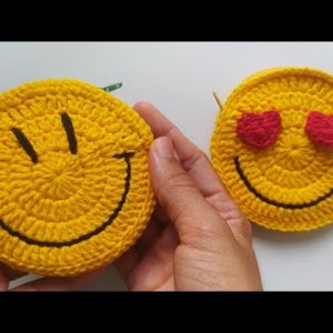 Como fazer porta moedas em crochê – Emoji Apaixonado e Smile